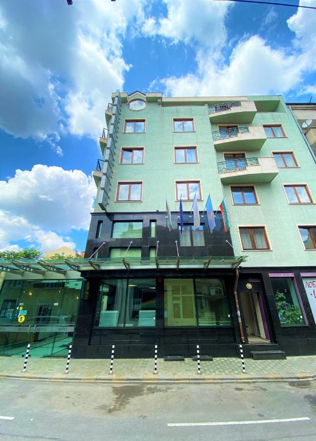 Hotel Light 3*