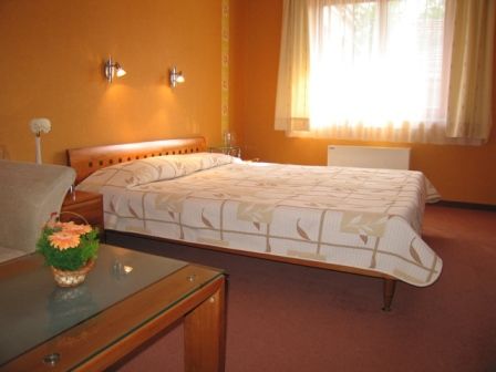 Light 3* Sofia