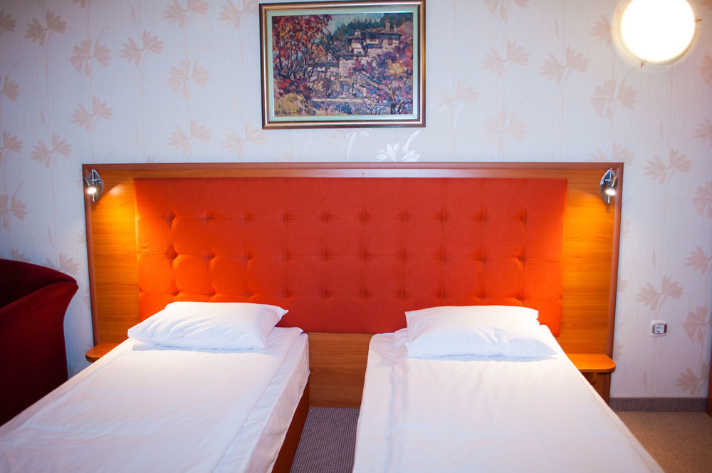 Light Hotel